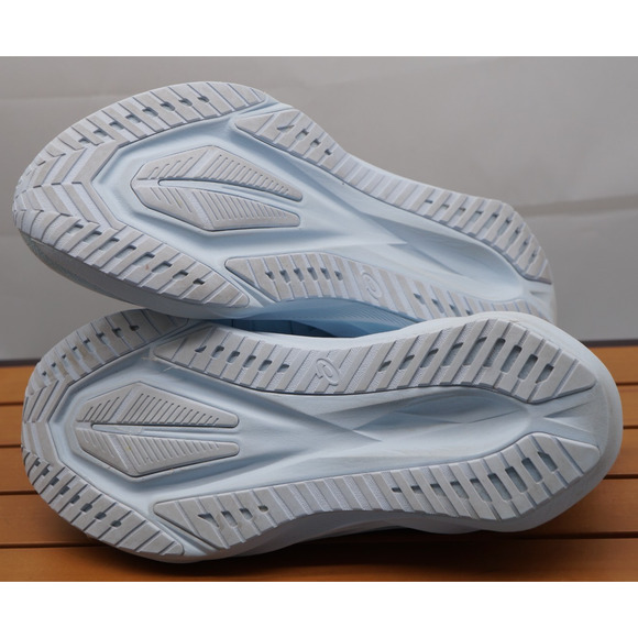 ASICS NOVABLAST 5 LITE-SHOW 1012B818 400 Lite Show Light Blue Running Size 9 - Picture 8 of 10